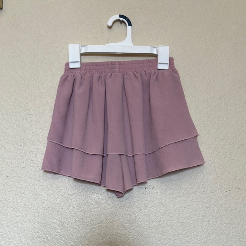 SHEIN Pink Skorts with Layered Design and Elastic Waistband